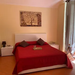 In Love: Vicoletto Dei Presepi Napoli