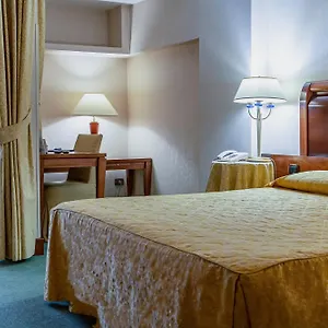 pineta-palace.it-romehotels.com/