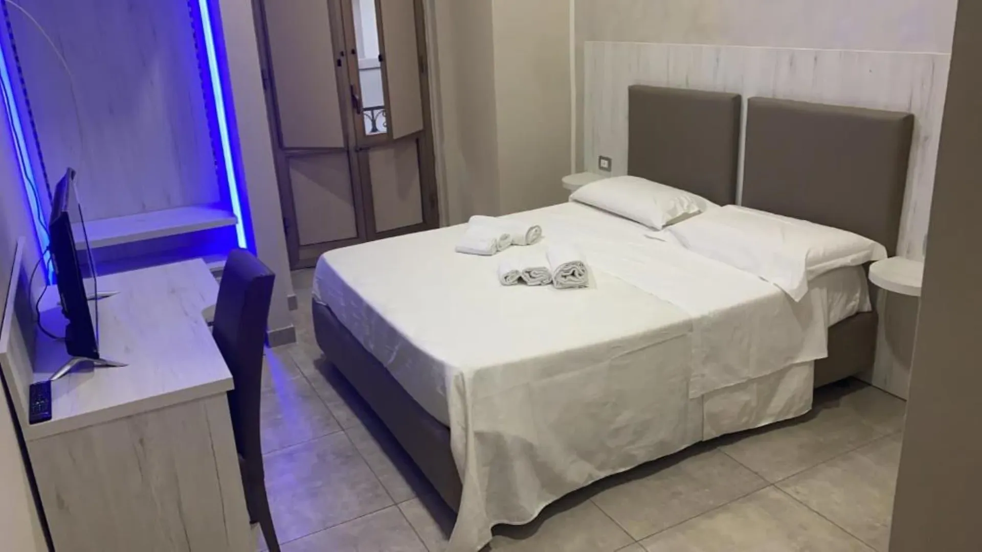 Hotel Poker Naples