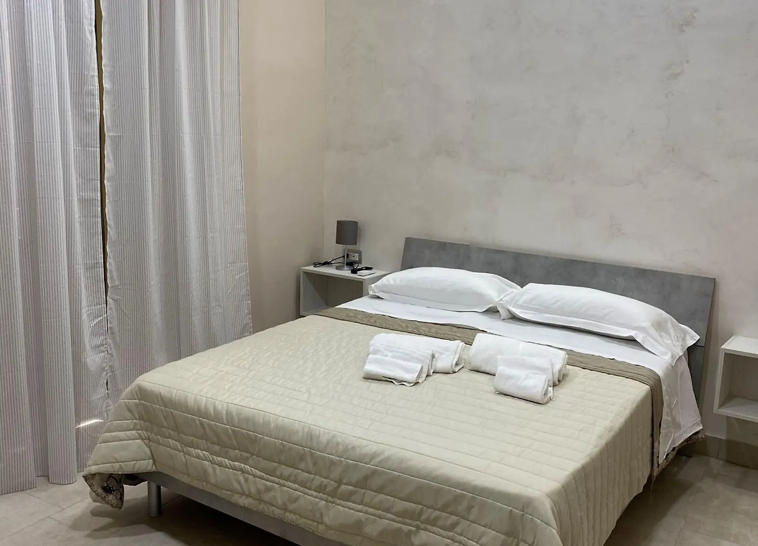 Hotel Poker Naples Italy